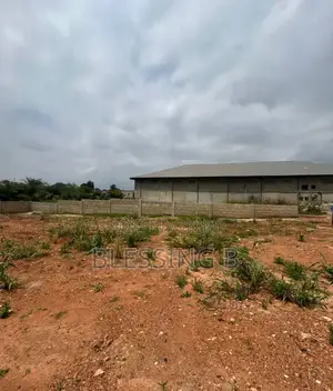 115 Ft by 80 Plot in a Very Strategic Area at Brofoyedru!!