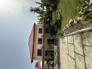 3bdrm House in Skm, US Embassy Area for sale