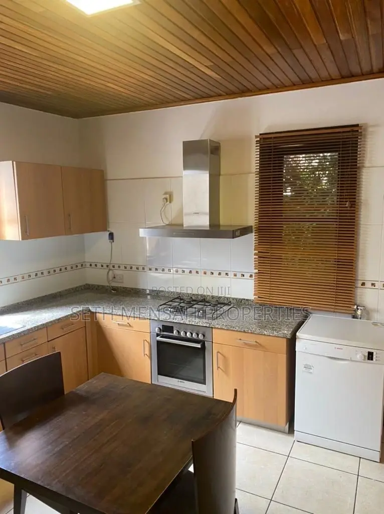 4bdrm House in Seth, Acquinas for sale