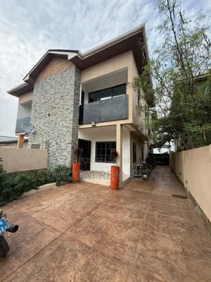 3bdrm Duplex in Baatsona Ecobank, Spintex for rent