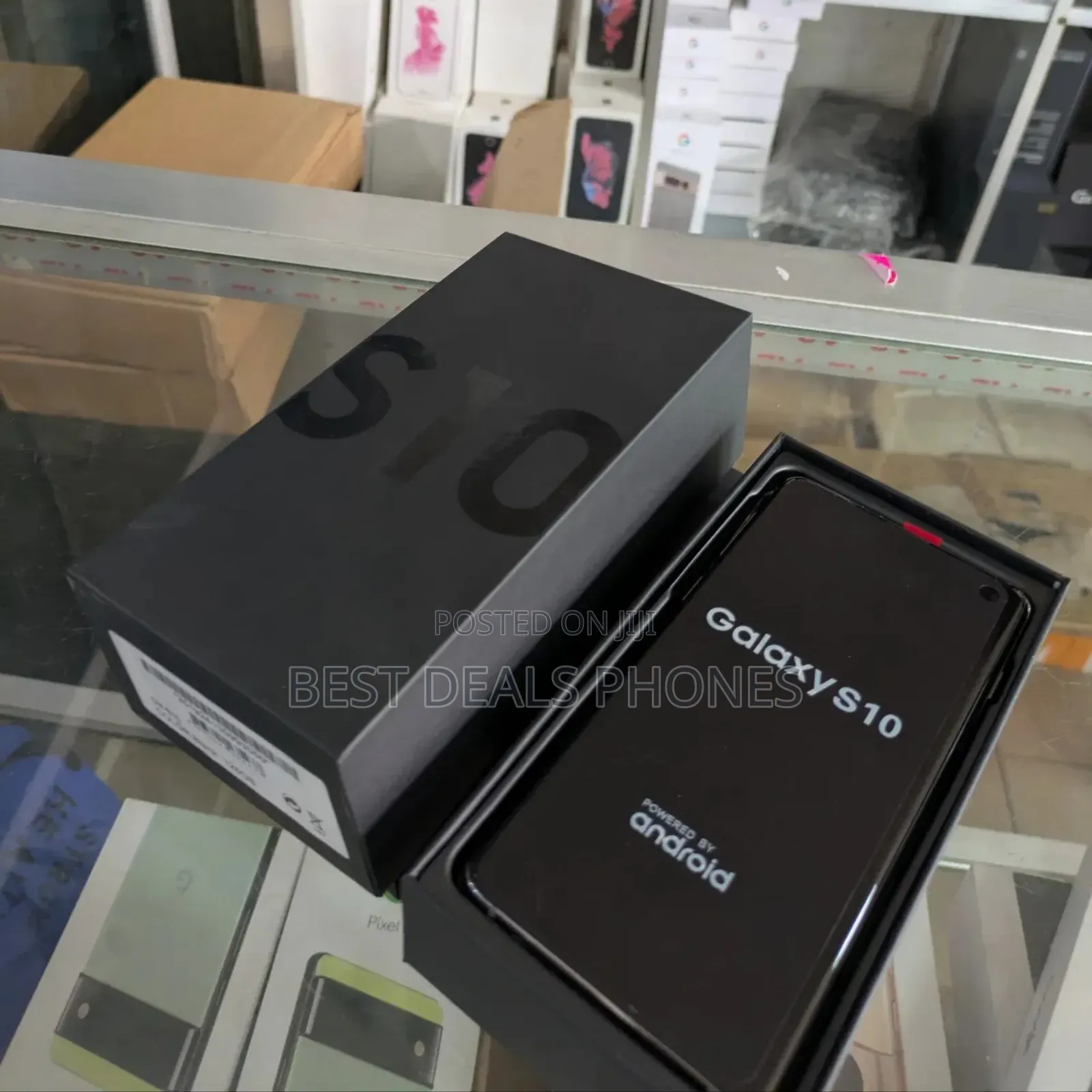 New Samsung Galaxy S10 128 GB Black