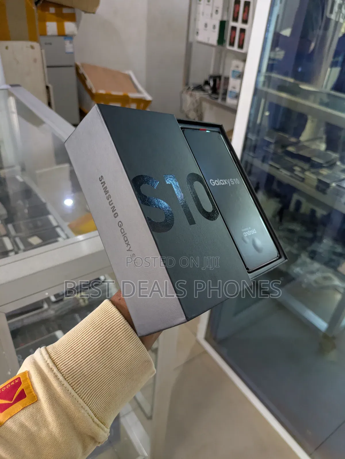 New Samsung Galaxy S10 128 GB Gray
