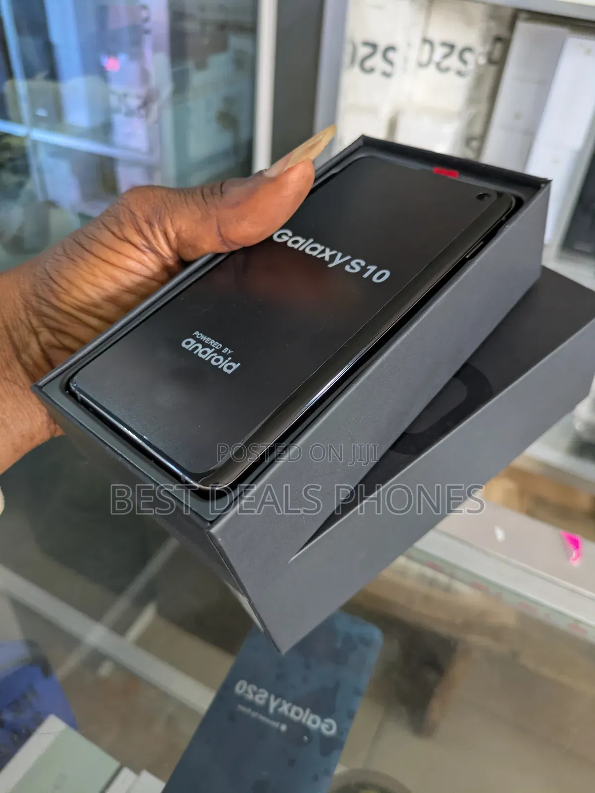 New Samsung Galaxy S10 128 GB Silver