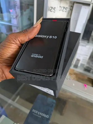 New Samsung Galaxy S10 128 GB Silver