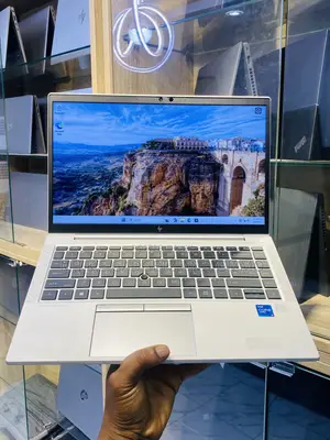 Laptop HP EliteBook 840 G8 8GB Intel Core i5 SSD 256GB