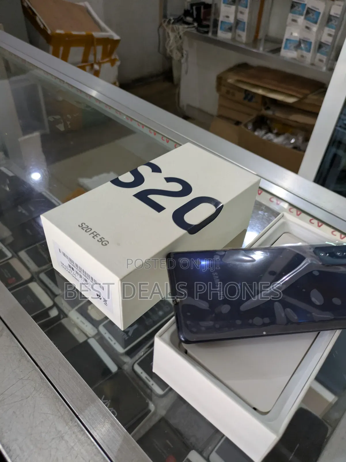 New Samsung Galaxy S20 FE 5G 128 GB Blue