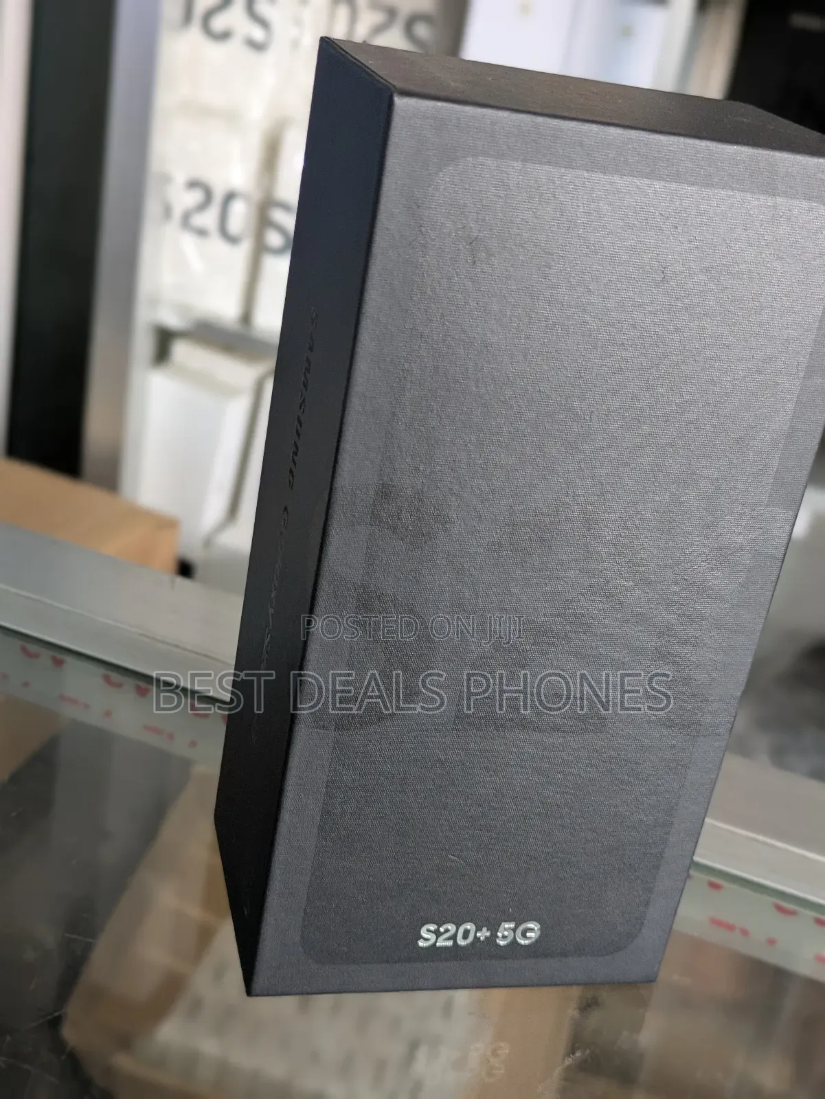 New Samsung Galaxy S20+ 128 GB Green