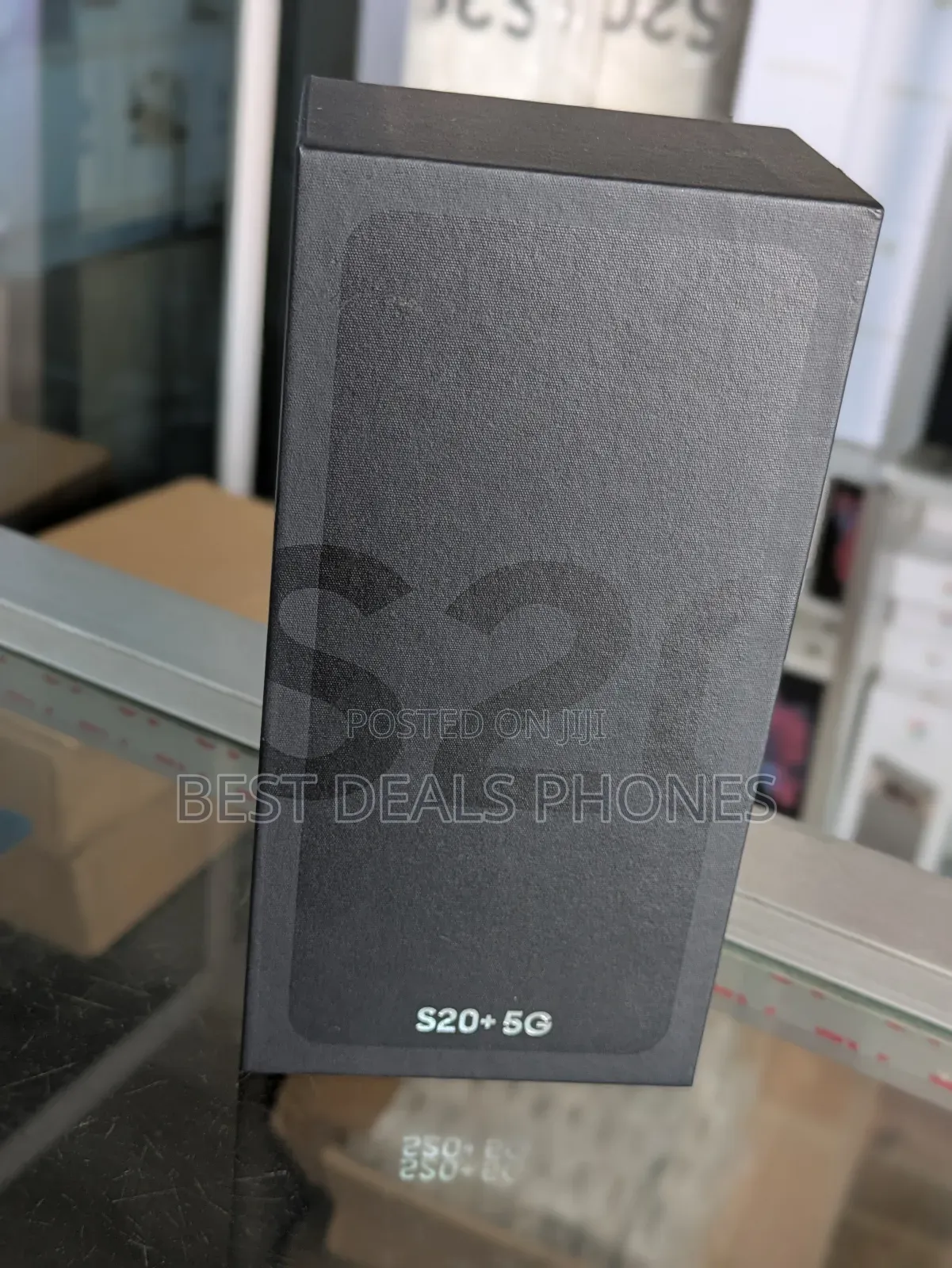 New Samsung Galaxy S20+ 128 GB Green