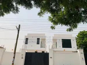 3bdrm Duplex in Oyarifa for sale