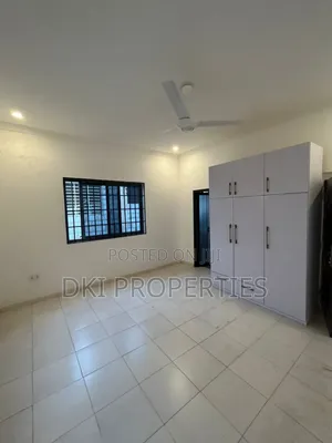 4bdrm House in Dki Properties, Lake Side Estate for sale