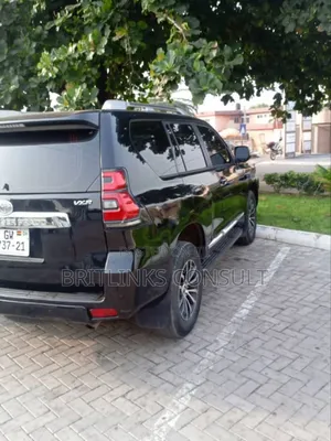 Toyota Land Cruiser Prado Available for Rentals Book Now!