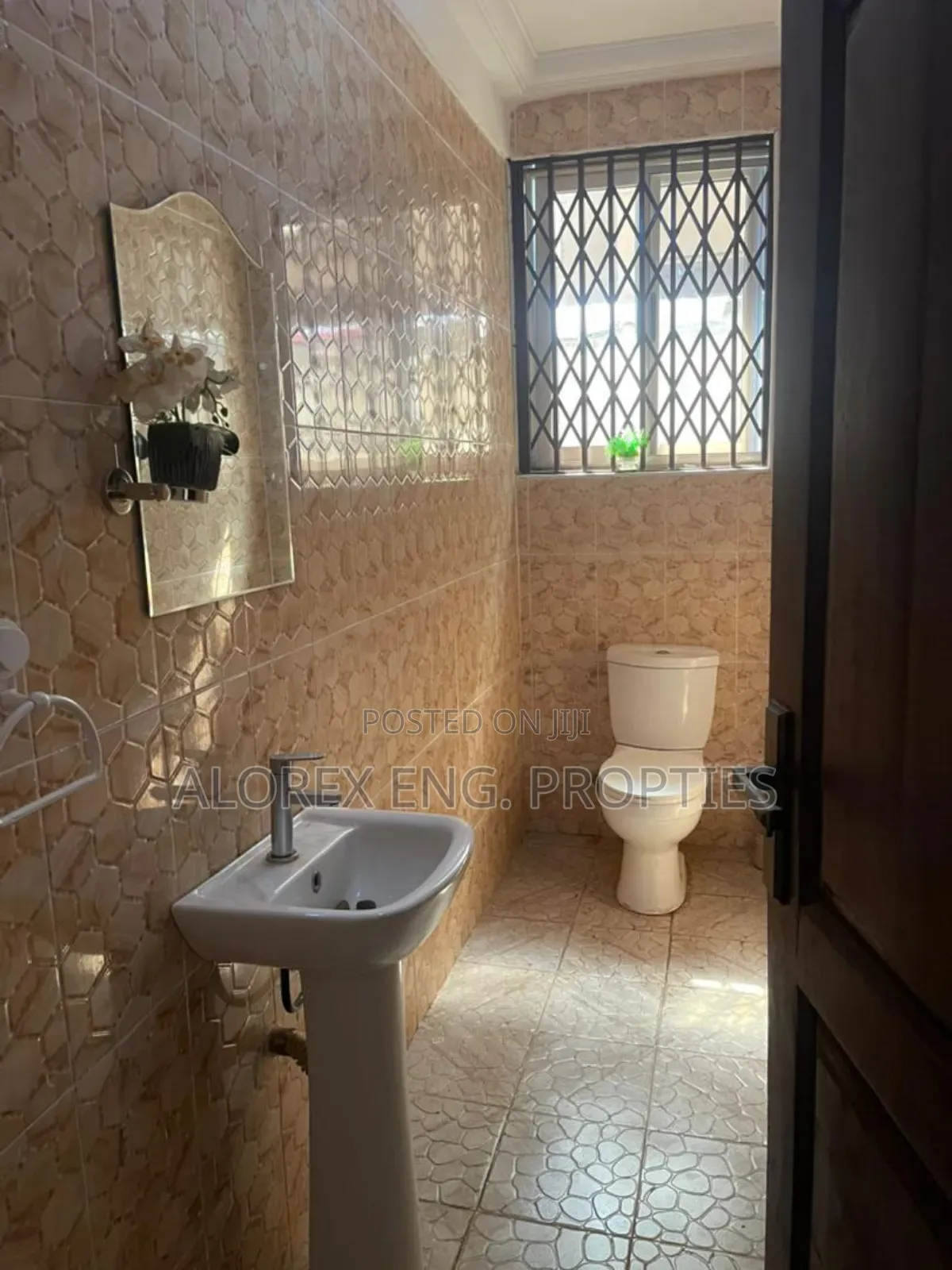3bdrm House in Teiman, Oyarifa for rent