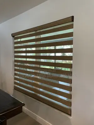 De-Luxy Italian Window Blinds Curtains
