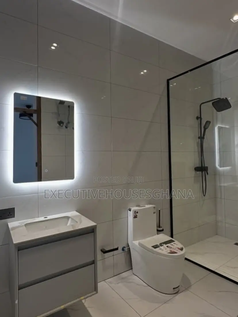 4bdrm House in Oyarifa for sale