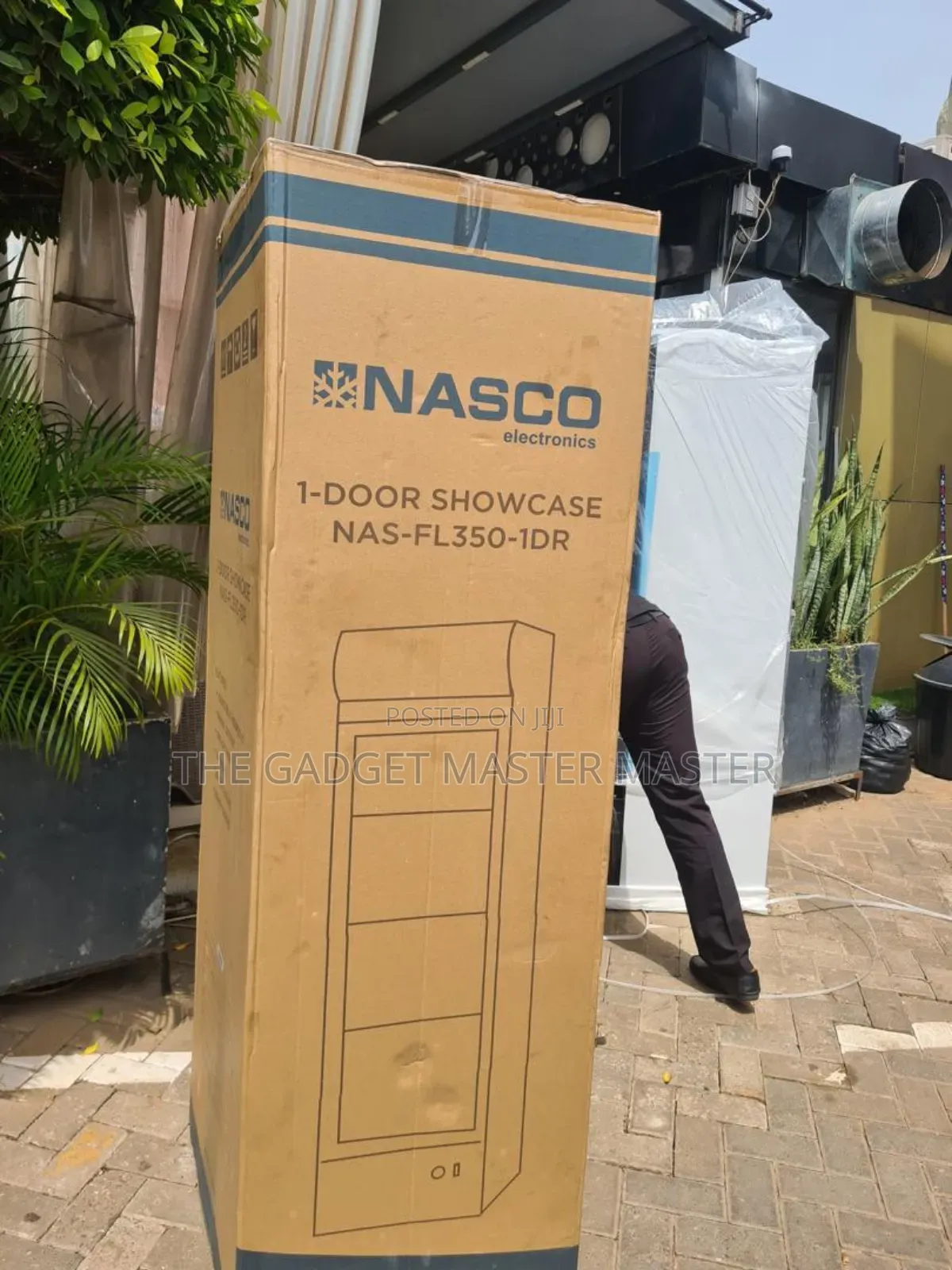 Nasco Commercial Beverage 288l Showcase Refrigerator