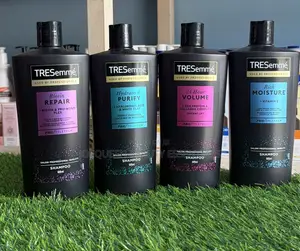 Tresemmé Shampoo 685ml