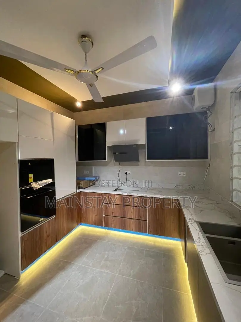 4bdrm House in Mainstay Estates, Haatso for sale