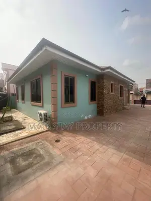 3bdrm House in Ashomang Estate for sale