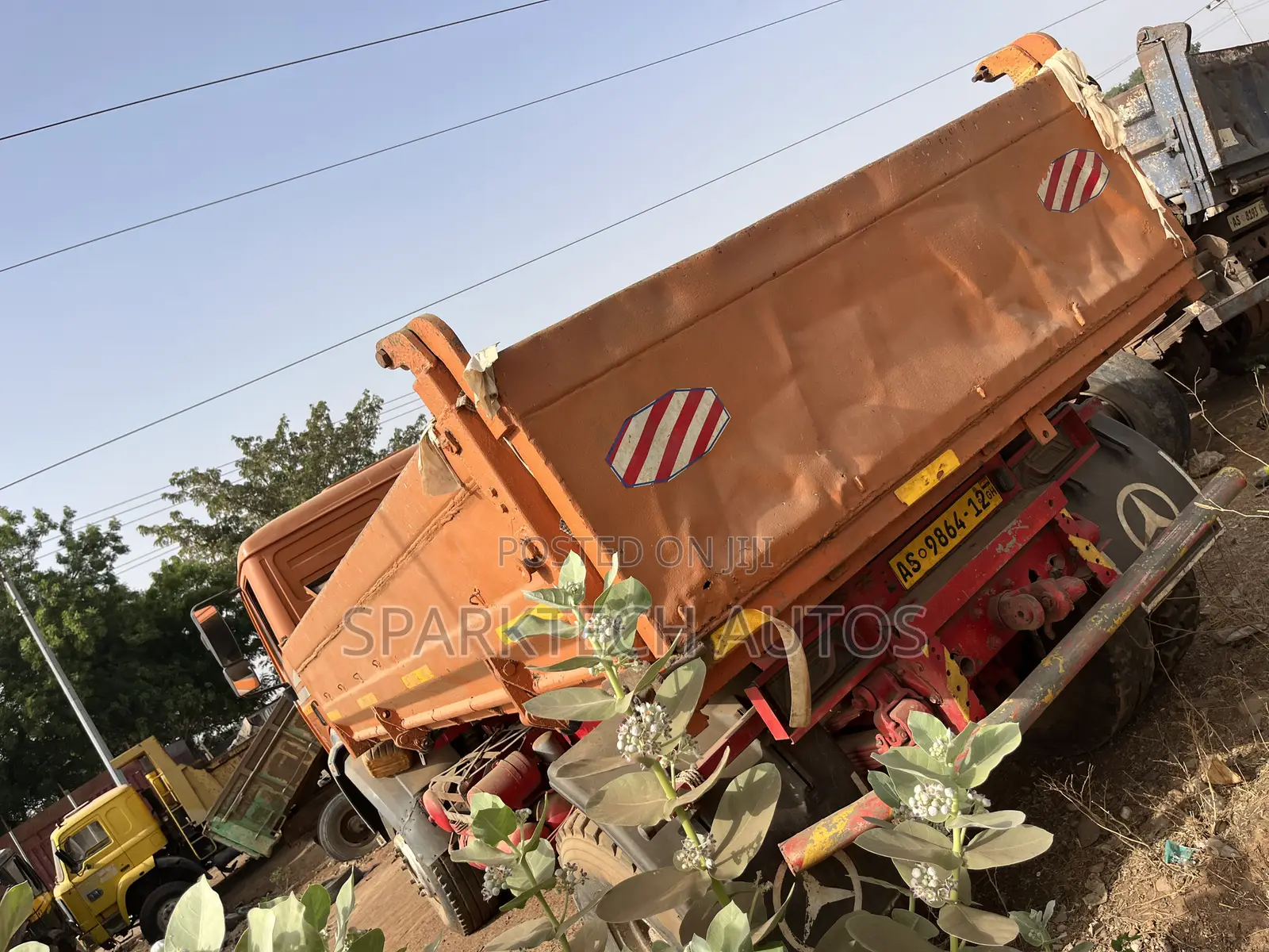 Single Axle Mercedes Benz V8