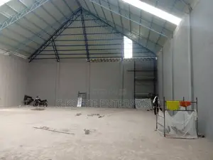 650 SQM Warehouse at Tema Com 25 for Rent