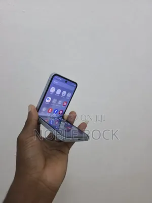 Samsung Galaxy Z Flip6 256 GB Blue