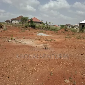 Full Plot of Land for Sale in Location Sokoban Kwamonma