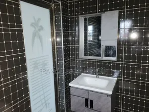 3bdrm House in Shining Star Real, Accra Metropolitan for sale