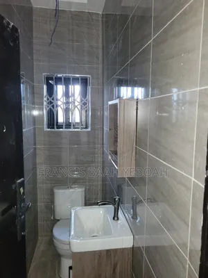 3bdrm House in Shining Star Real, Accra Metropolitan for sale