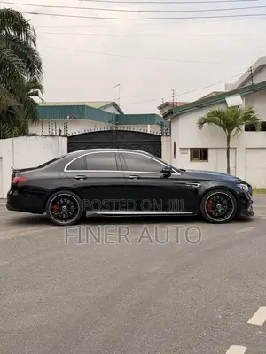 Mercedes-Benz E63 2018 Black