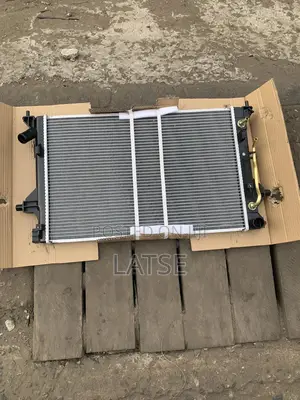 Hyundai Elantra 2017,2018,2019,2020 Radiator/Water Tank