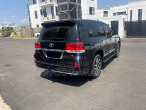 Toyota Land Cruiser 2015 Black