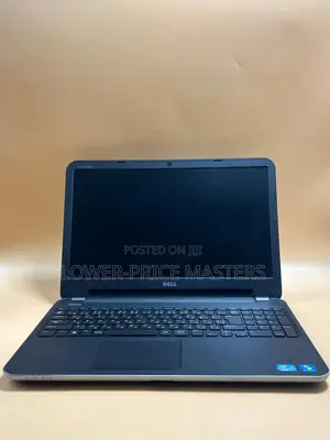 New Laptop Dell Vostro 2520 4GB Intel Core i3 HDD 500GB