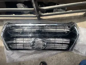 Hilux 2019 2020 2021 2022 2023 Front Shell Grille