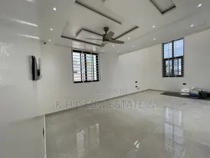 5bdrm House in K Fuseini Estate, Kumasi Metropolitan for sale