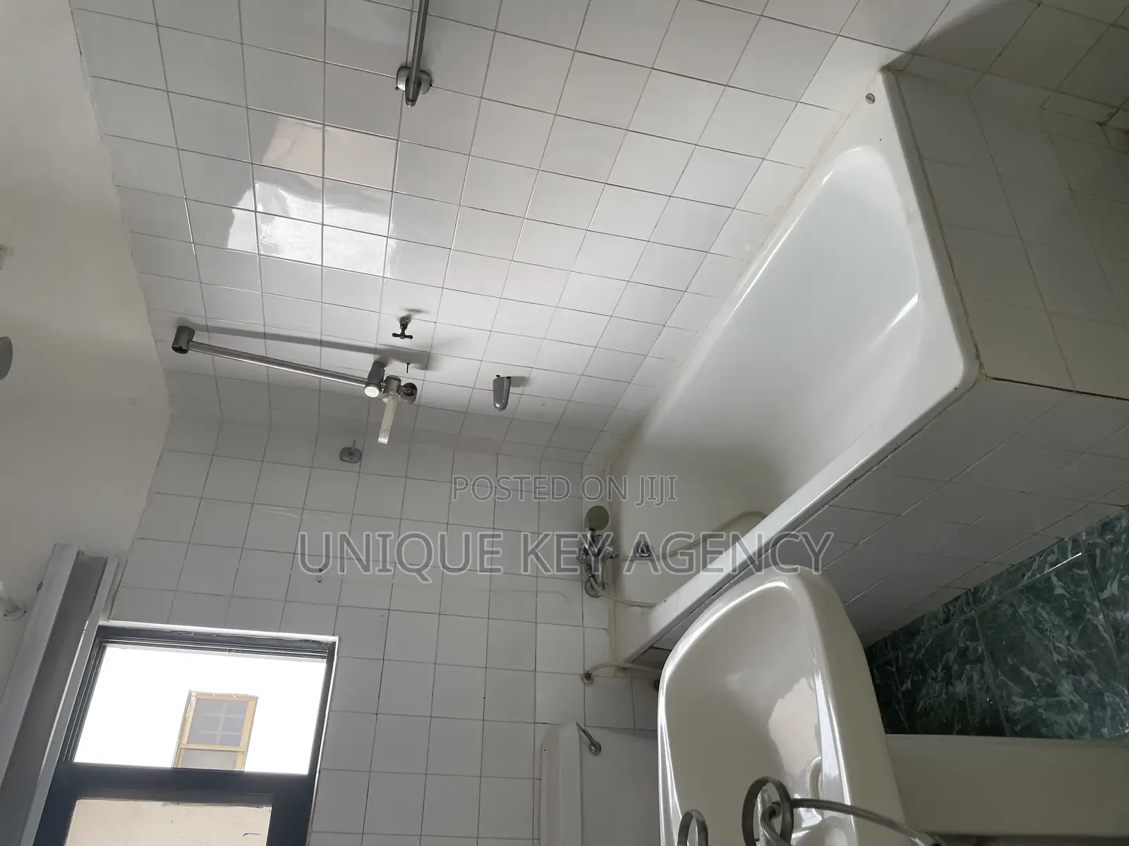 6bdrm House in Unique Key Agency, Tema Metropolitan for rent