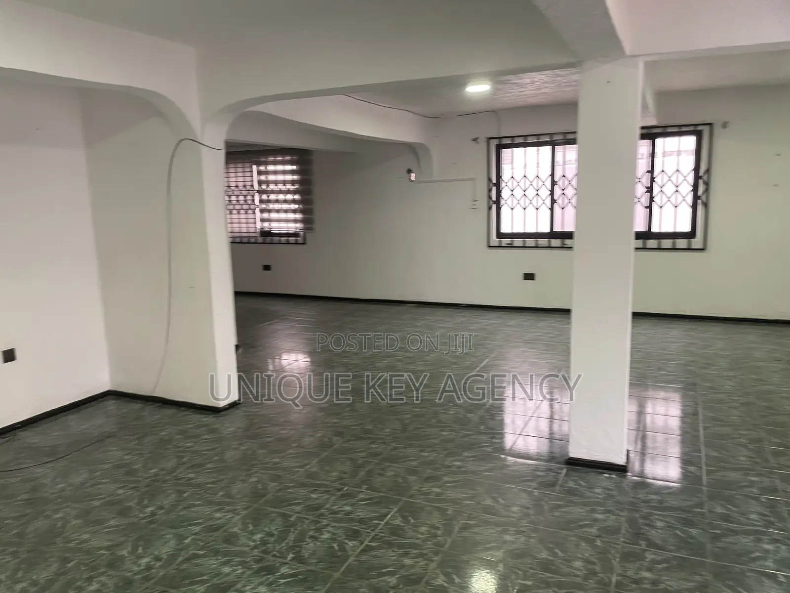 6bdrm House in Unique Key Agency, Tema Metropolitan for rent