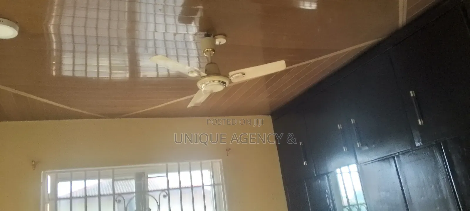 5bdrm Duplex in Spintex for rent