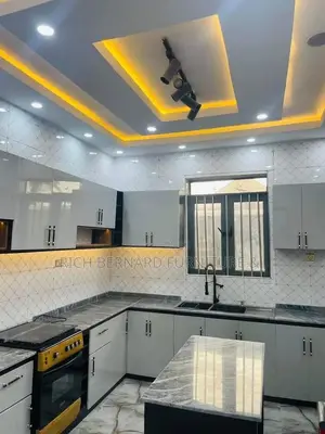 Modern Kitchen Cabinet