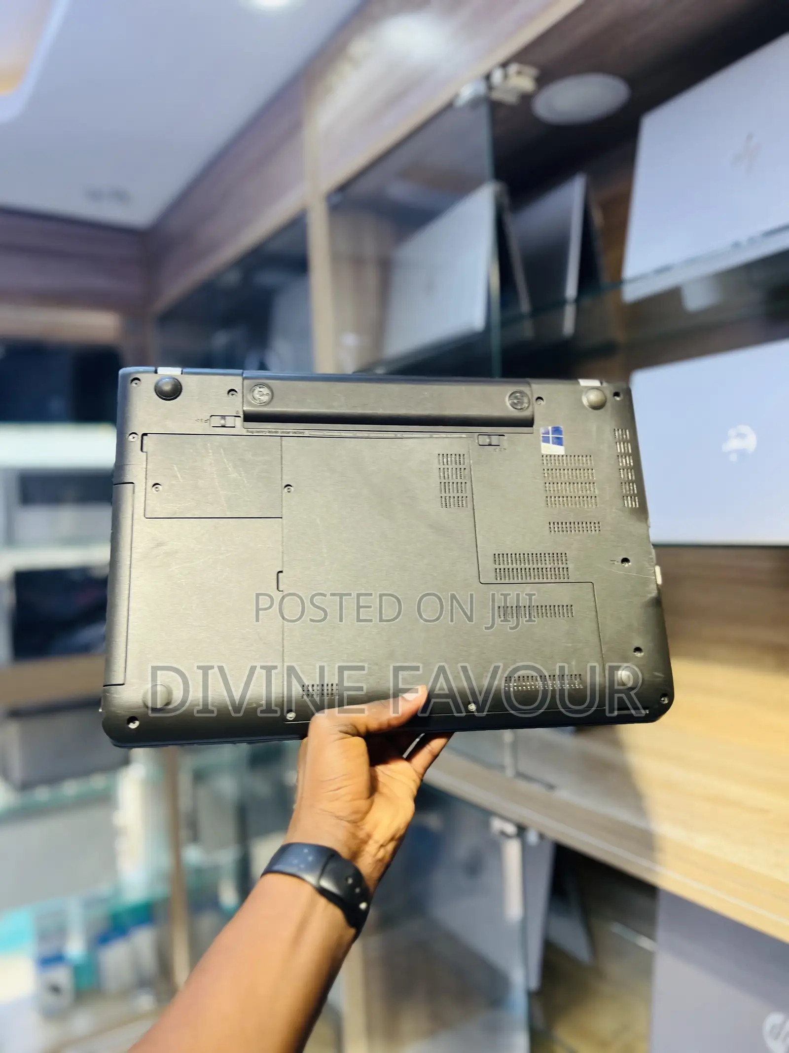 Laptop Lenovo A8 8GB AMD A6 HDD 320GB