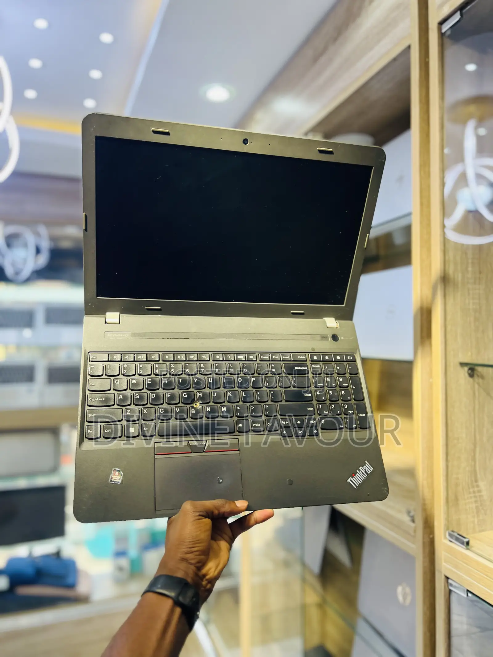 Laptop Lenovo A8 8GB AMD A6 HDD 320GB