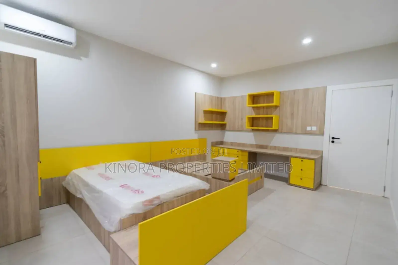 6bdrm Duplex in Spintex for sale