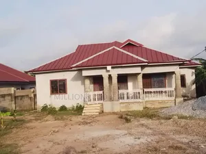 4bdrm House in Millions Properties, Kumasi Metropolitan for sale