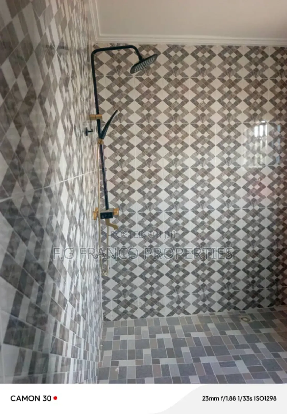 1bdrm Apartment in Kg Franco Properties, Nungua for rent
