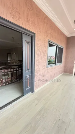 5bdrm House in Kg Franco Properties, Spintex for rent