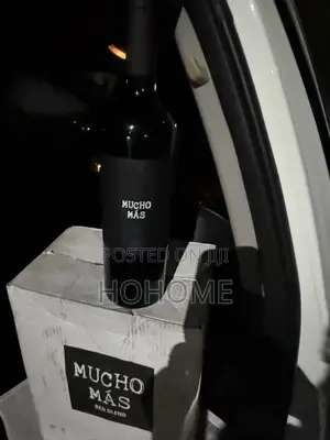 Mucho Mas Wine