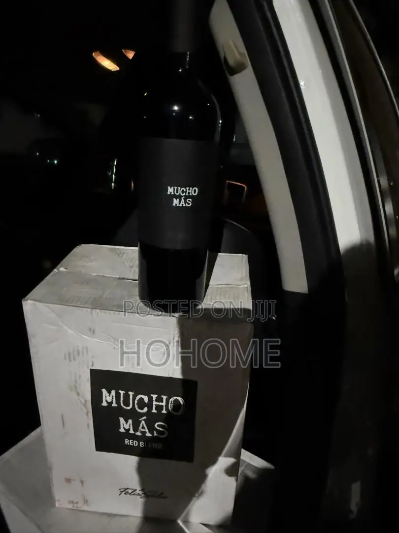 Mucho Mas Wine