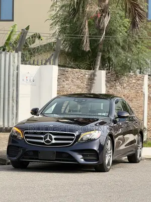 Mercedes-Benz E300 2018 Blue