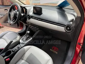 Toyota Yaris iA 1.5 FWD 2019 Red