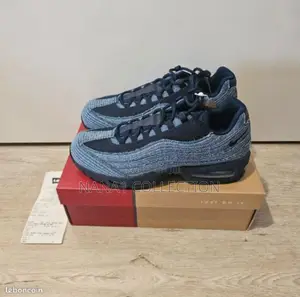 Levi’S X Nike Air Max 95 Og Sneakers