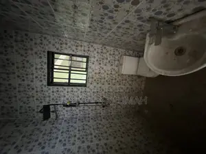 1bdrm Apartment in Mr Justice Estate, Dansoman for rent